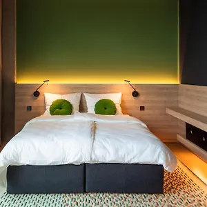 *** Hotell Theclouth Tyskland