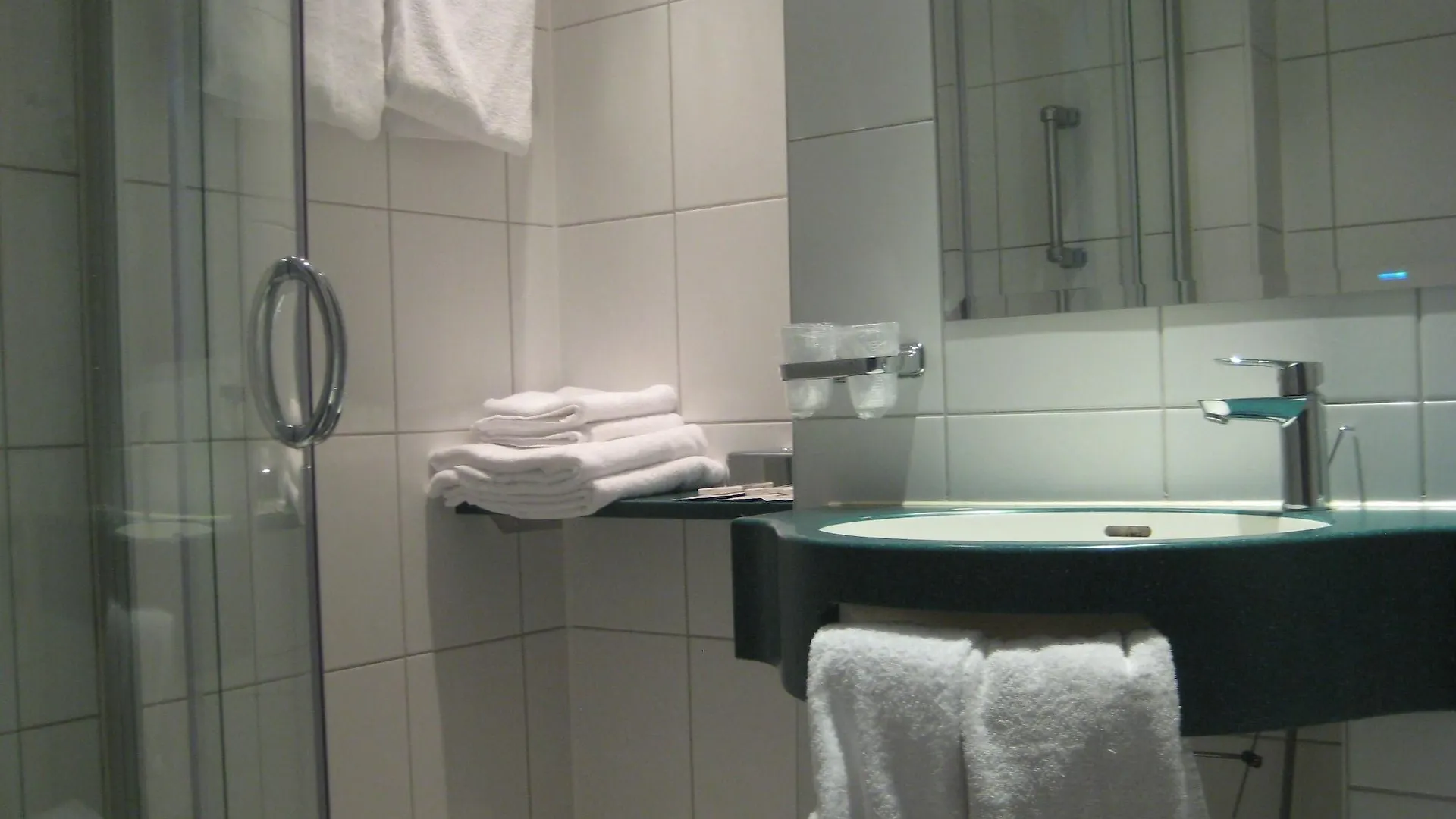 Hotel S16 Munich 3*,