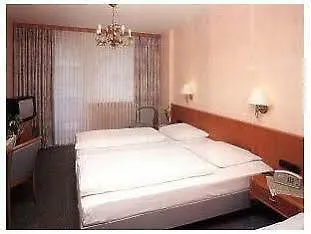 Hotel S16 Munich
